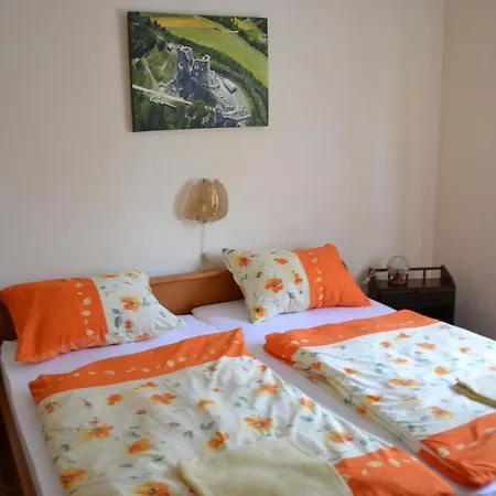 Szabó Nyaraló * Gárdony